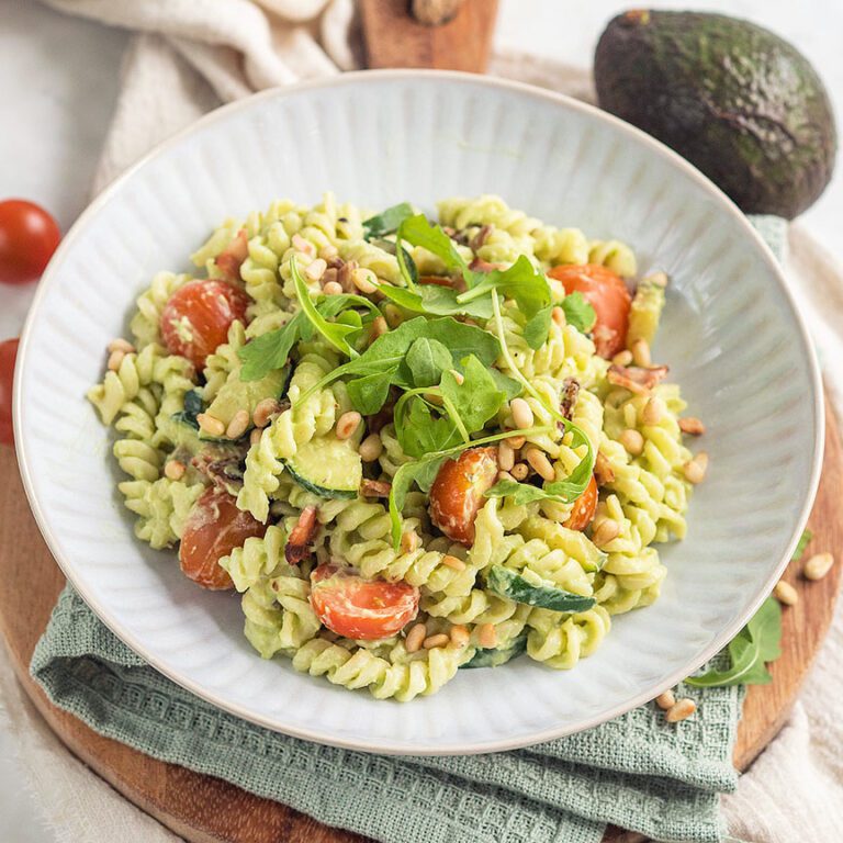 Avocado pasta