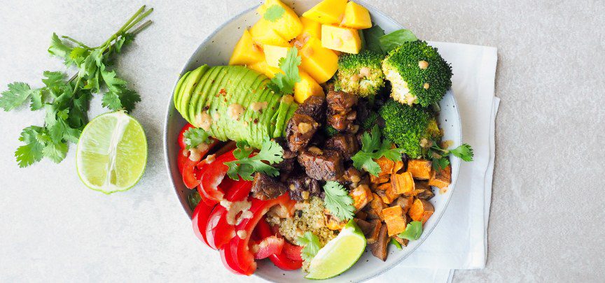 Griekse bowl met tzatziki