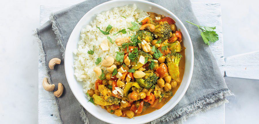 Gele curry met bloemkoolrijst