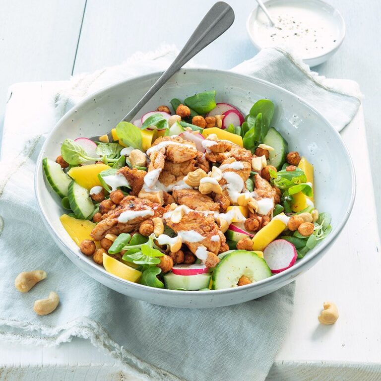 Kip tandoori salade met yoghurt limoen dressing