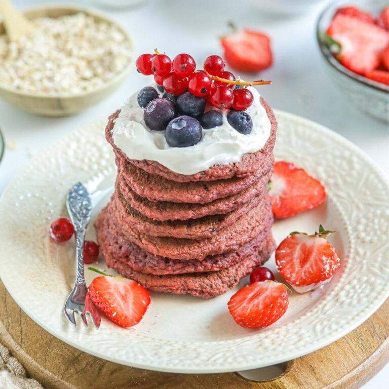 Rode bieten pannenkoekjes