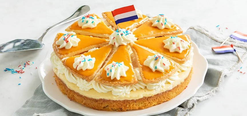 oranje tompoucetaart